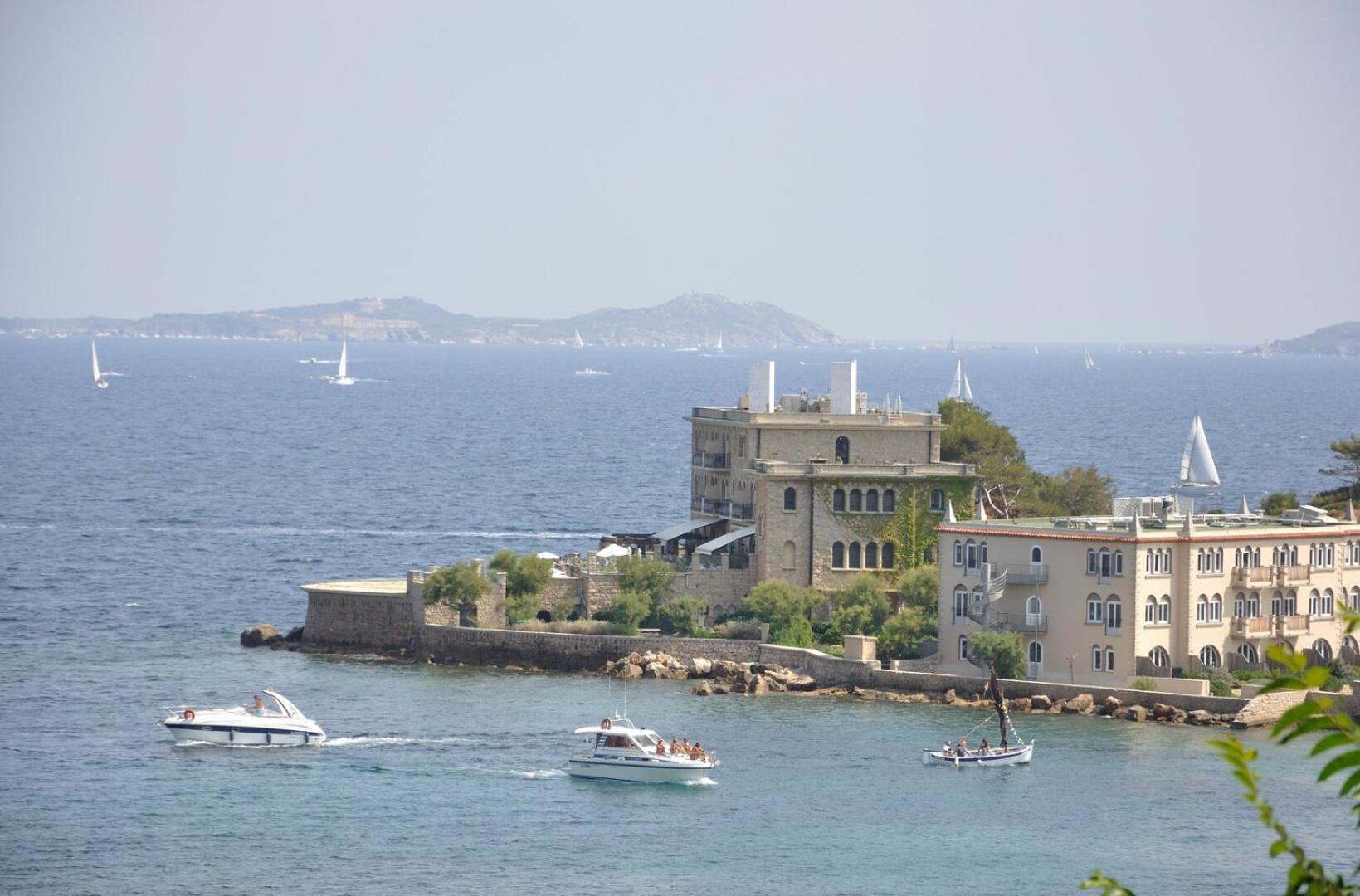 Appartement Coup De Coeur Centre Village Et Plage Climatise 3 Etoiles Terra Cigala Bandol Eksteriør bilde