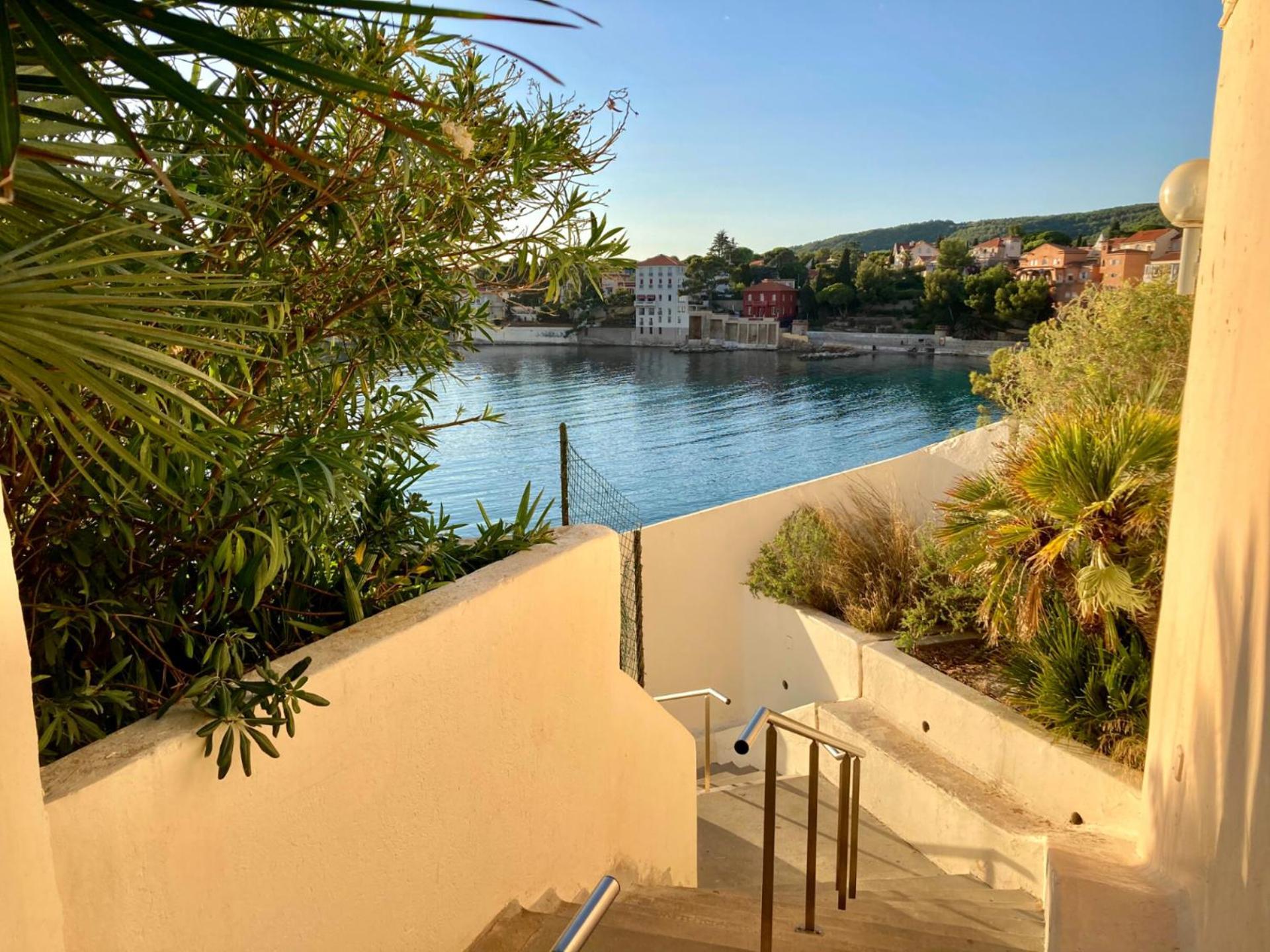 Appartement Coup De Coeur Centre Village Et Plage Climatise 3 Etoiles Terra Cigala Bandol Eksteriør bilde