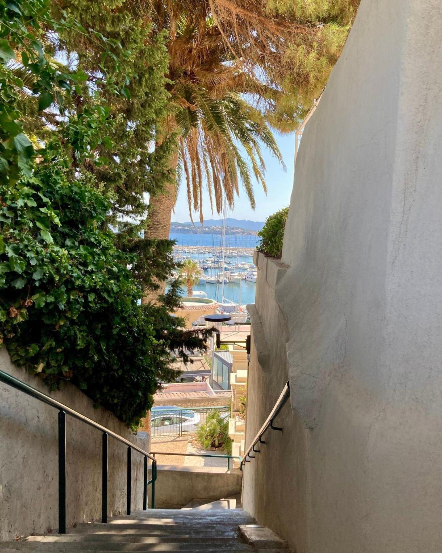 Appartement Coup De Coeur Centre Village Et Plage Climatise 3 Etoiles Terra Cigala Bandol Eksteriør bilde